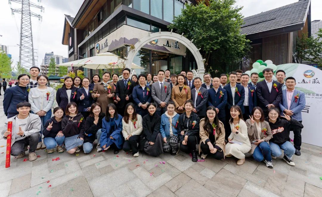 2022052616535478401450409067.jpg 2022052616535478401450409067.jpg